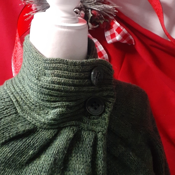 Glimmer by JJ basics sweater/cardigan. M - Picture 4 of 9